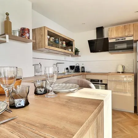 Magnificent T3 With Balcony And Parking - Apartment *